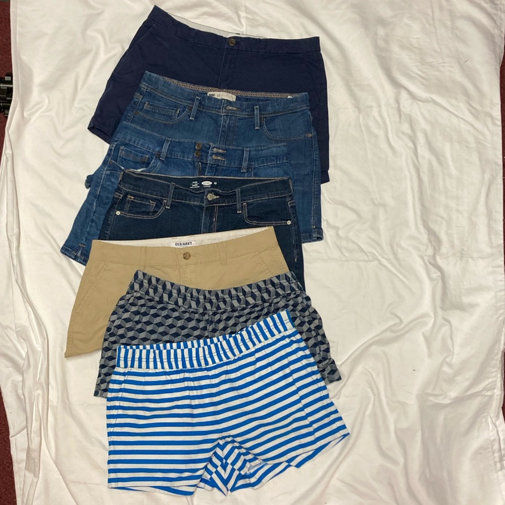 Lot of 7 size 10 shorts
